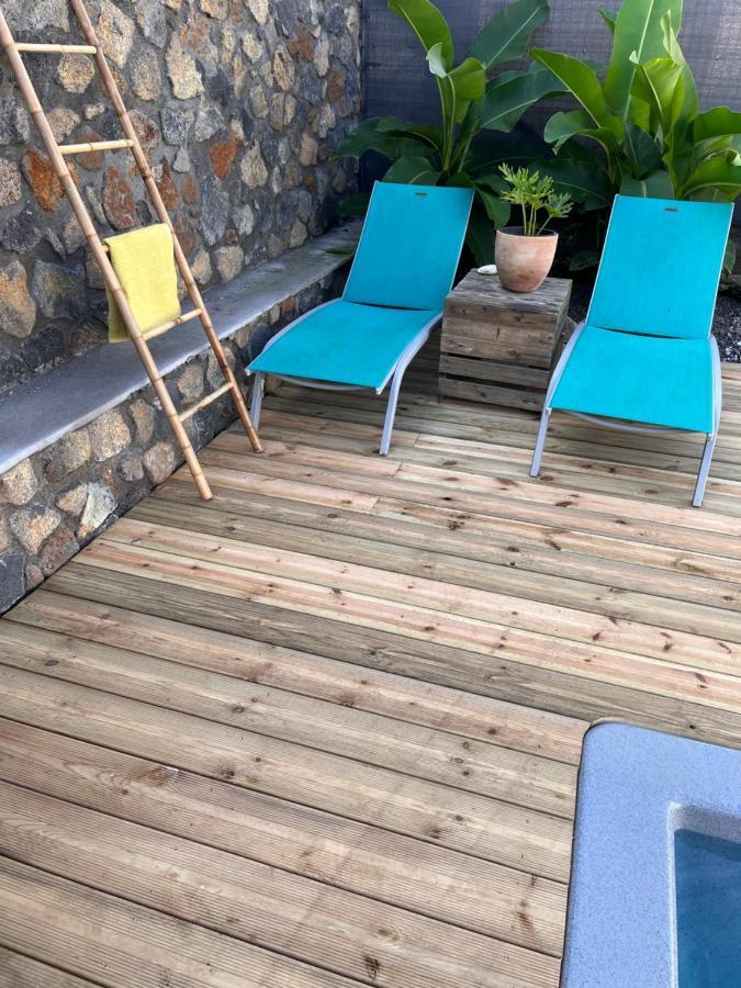 סן-פייר La Casita Creole Villa Avec Piscine Et Jacuzzi מראה חיצוני תמונה
