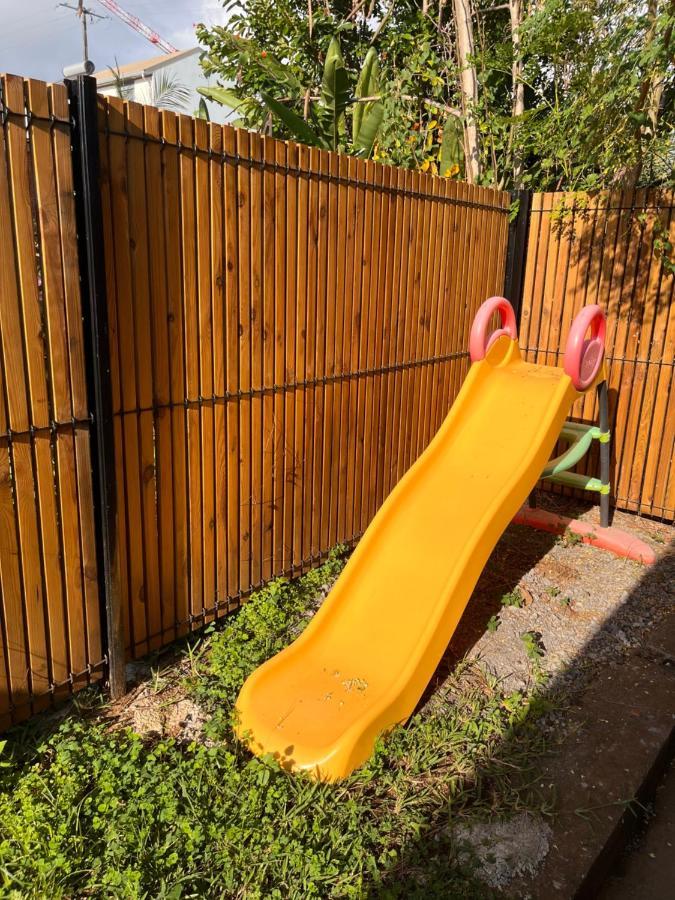 סן-פייר La Casita Creole Villa Avec Piscine Et Jacuzzi מראה חיצוני תמונה